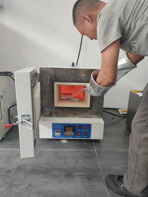 Liyi 1000 degré 1200 / 1500 Laboratoire de traitement thermique à haute température électrique